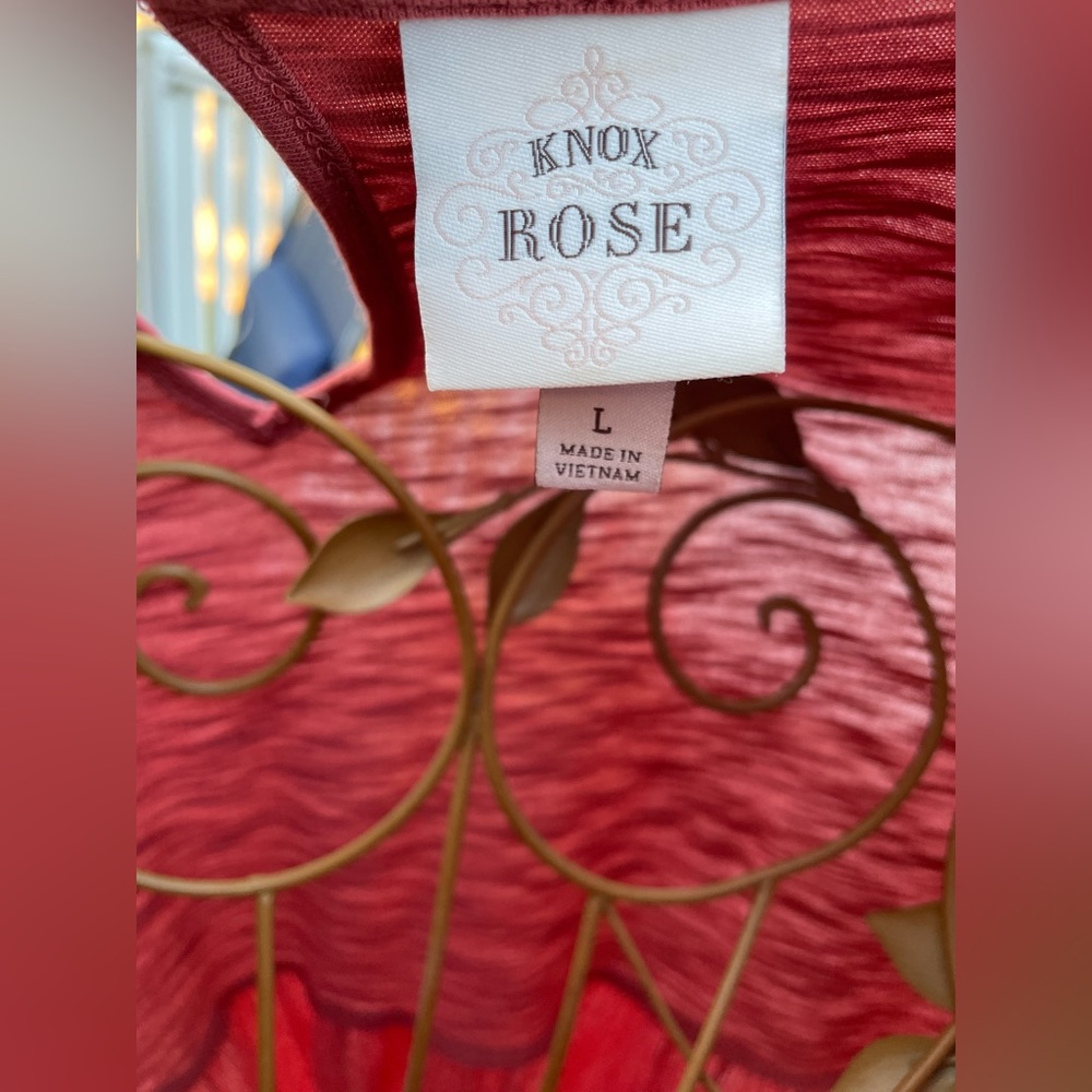 Deep dusty rose free flowing top - Picture 2 of 4